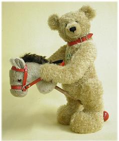 8. Museumsbear