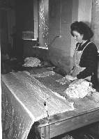 Zuschnitt in the Thirties